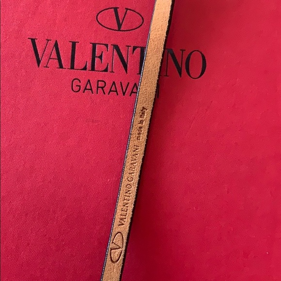 💎SOLD💎Rare Valentino Garavani Belt - Picture 3 of 15